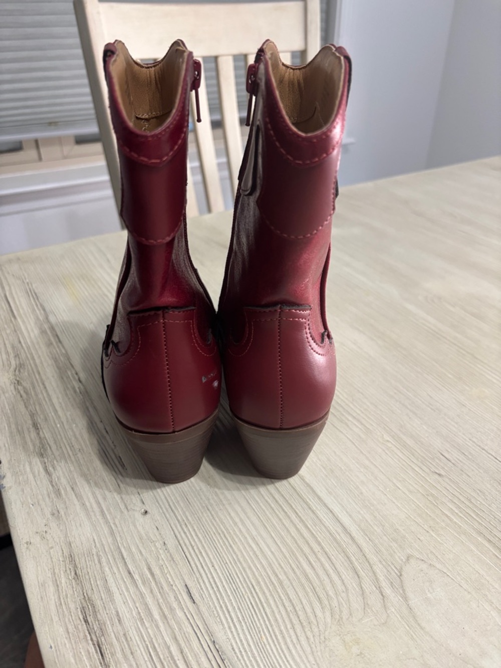 Crown Vintage Burgundy Croc-Embossed Pointed Ankle Booties - Picture 3 of 5